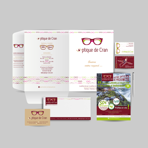 Communication 360° : charte graphique, print, objets, signalétique, site, réseaux sociaux, facebook ads