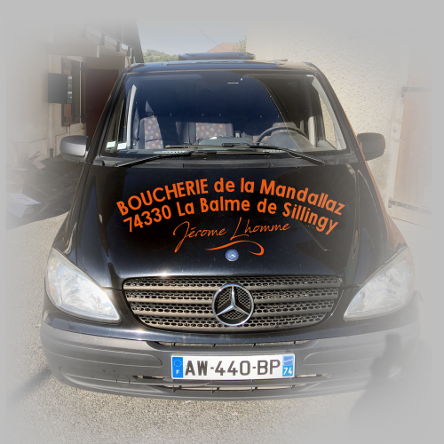 Habillage auto (vue avant) - Boucherie de la Mandallaz / C+ Communication