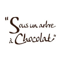 Sous un arbre à Chocolat